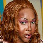 Black shemale Paradise fucks the photographers assistant